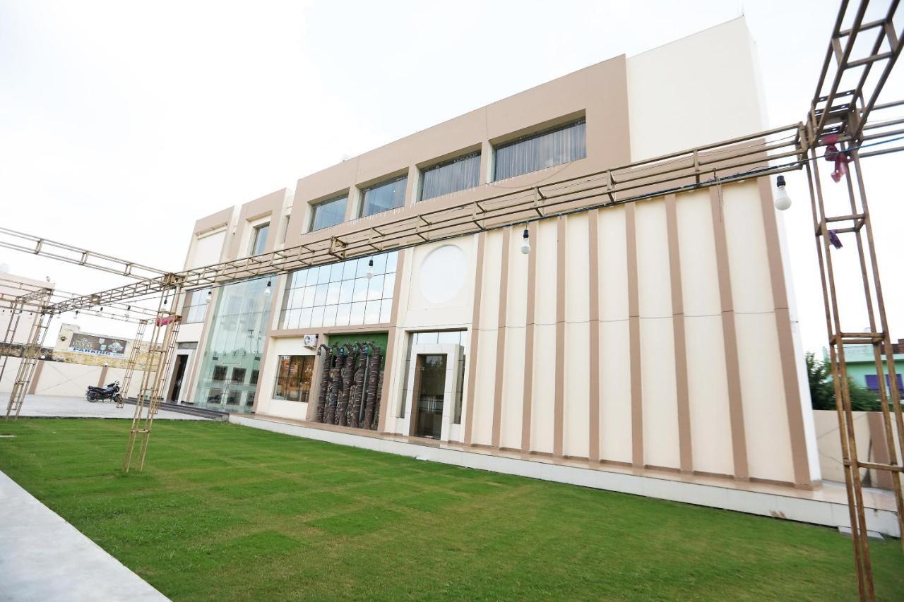 Oyo 48501 Dayal Regency Hotel Hapur Exterior photo