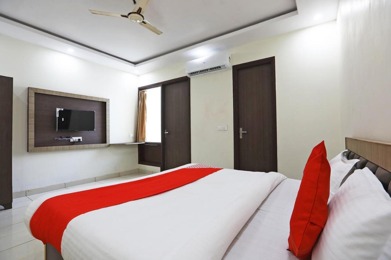 Oyo 48501 Dayal Regency Hotel Hapur Exterior photo
